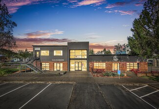 More details for 124-138 NE 3rd St, Gresham, OR - Retail for Sale