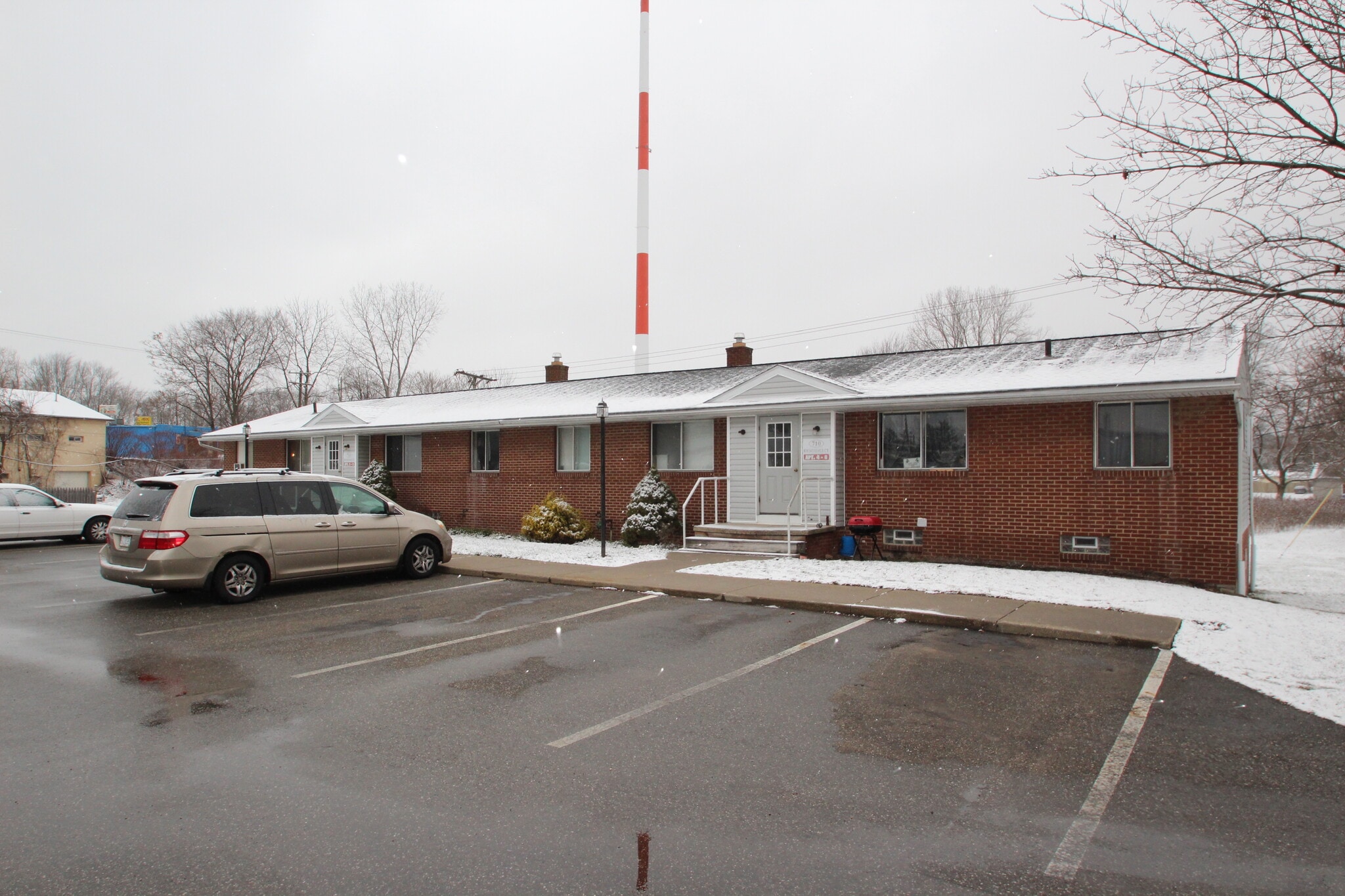 2571 Rhoadesdale Ave, Akron, OH for sale Building Photo- Image 1 of 1