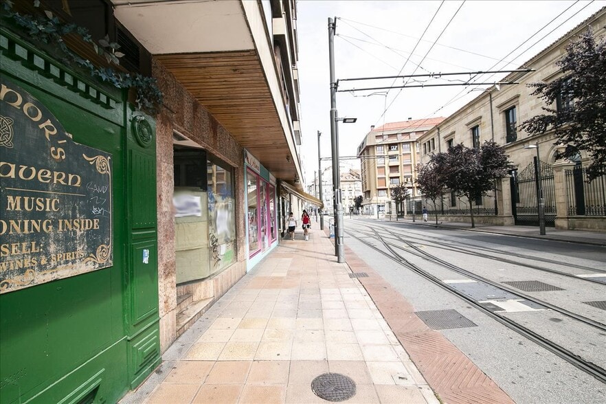 Prado, 11, GASTEIZ, Álava for sale - Building Photo - Image 2 of 2