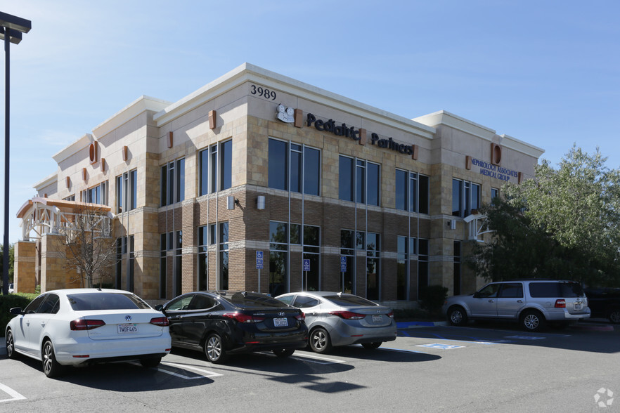 3989 Stetson Ave, Hemet, CA for lease - Building Photo - Image 2 of 5