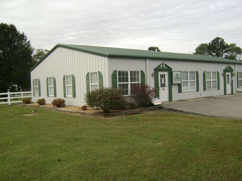 1401 Centerville Rd, Shacklefords, VA for sale - Building Photo - Image 1 of 1