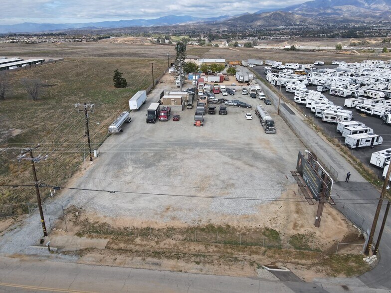 950 Western Knolls Ave, Beaumont, CA for sale - Building Photo - Image 3 of 17