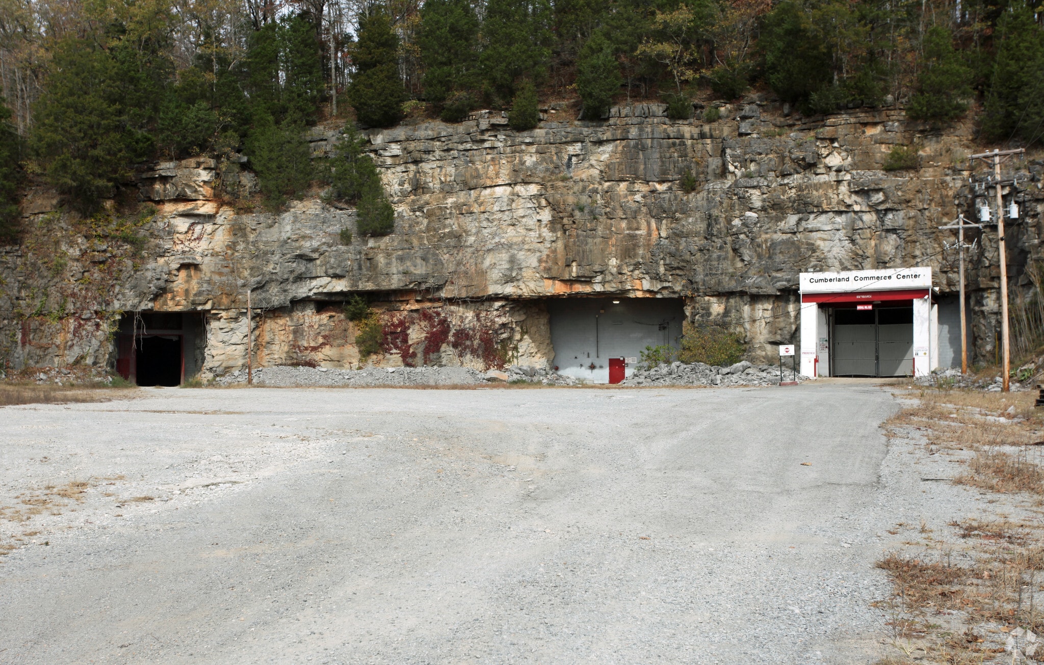 1055 Starks Rd, Cumberland Furnace, TN for lease Building Photo- Image 1 of 11