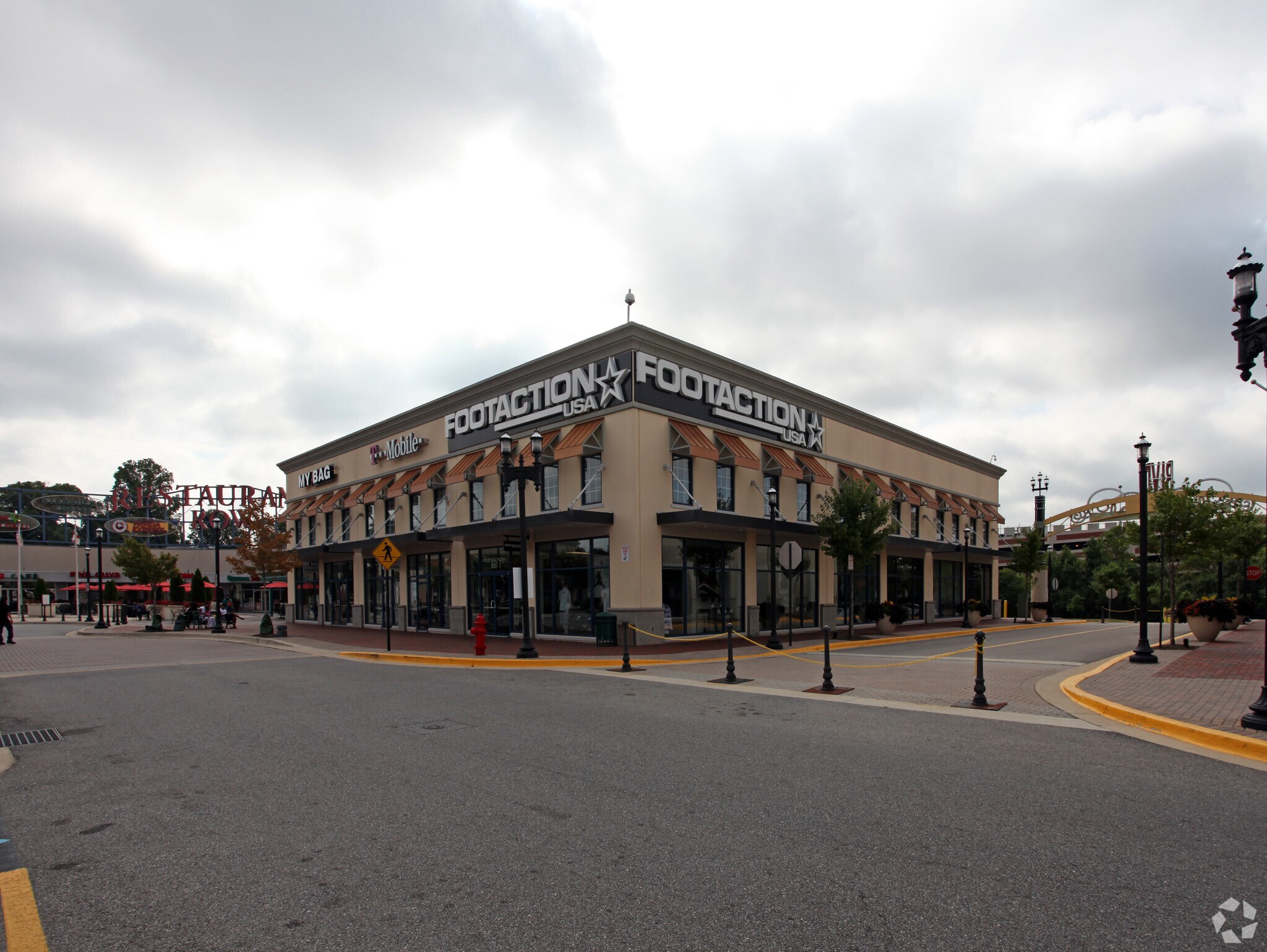 861-881 Capital Centre Blvd, Largo, MD for sale Primary Photo- Image 1 of 1