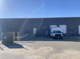 612 11th Ave NW, Rochester MN - Warehouse