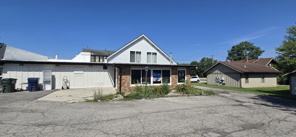 1151 Shawnee Rd, Lima, OH for sale - Building Photo - Image 2 of 7