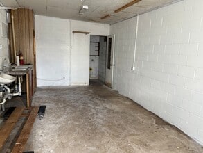 6545 Historic Old US 90 Hwy, San Antonio, TX for sale Interior Photo- Image 1 of 4