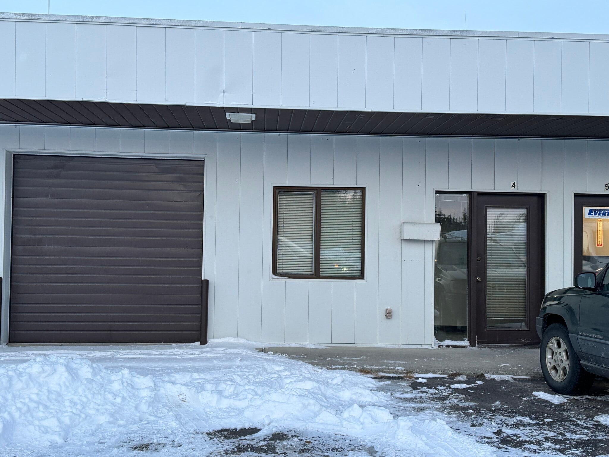 401 N Willow St, Kenai, AK for lease Primary Photo- Image 1 of 13