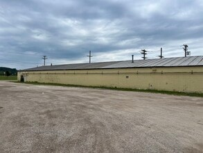 721 N 9th St, Gladstone, MI for lease Building Photo- Image 2 of 7