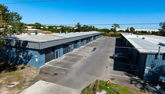 1,500 SF Industrial Spaces - 1 Month Free - Warehouse
