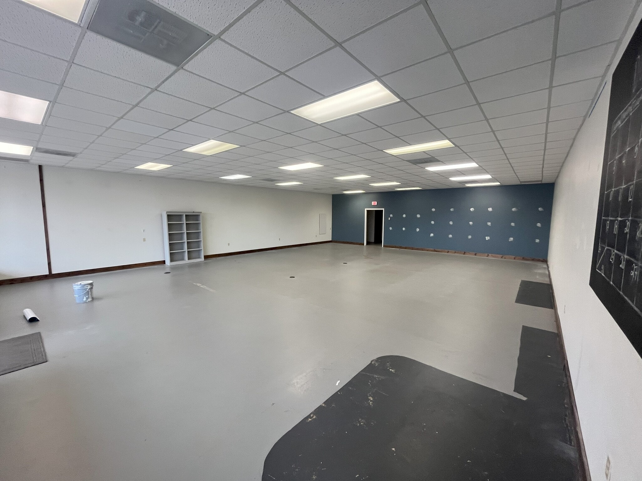 9200 Broadview Rd, Broadview Heights, OH for lease Building Photo- Image 1 of 6