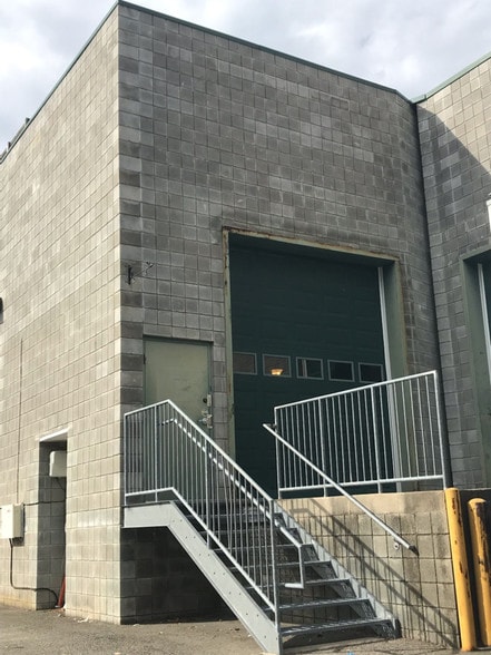 5925 School Ave, Richmond, VA for lease - Building Photo - Image 3 of 9