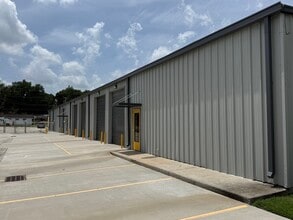 5780 Dorchester Rd, Charleston, SC for lease Building Photo- Image 2 of 12