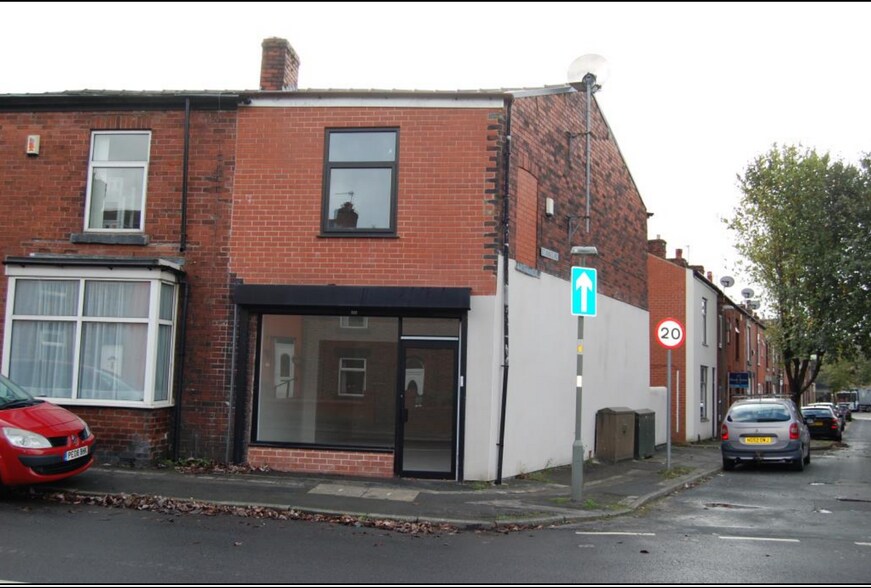 206 Lyons Ln, Chorley, PR6 0PT Retail for Lease