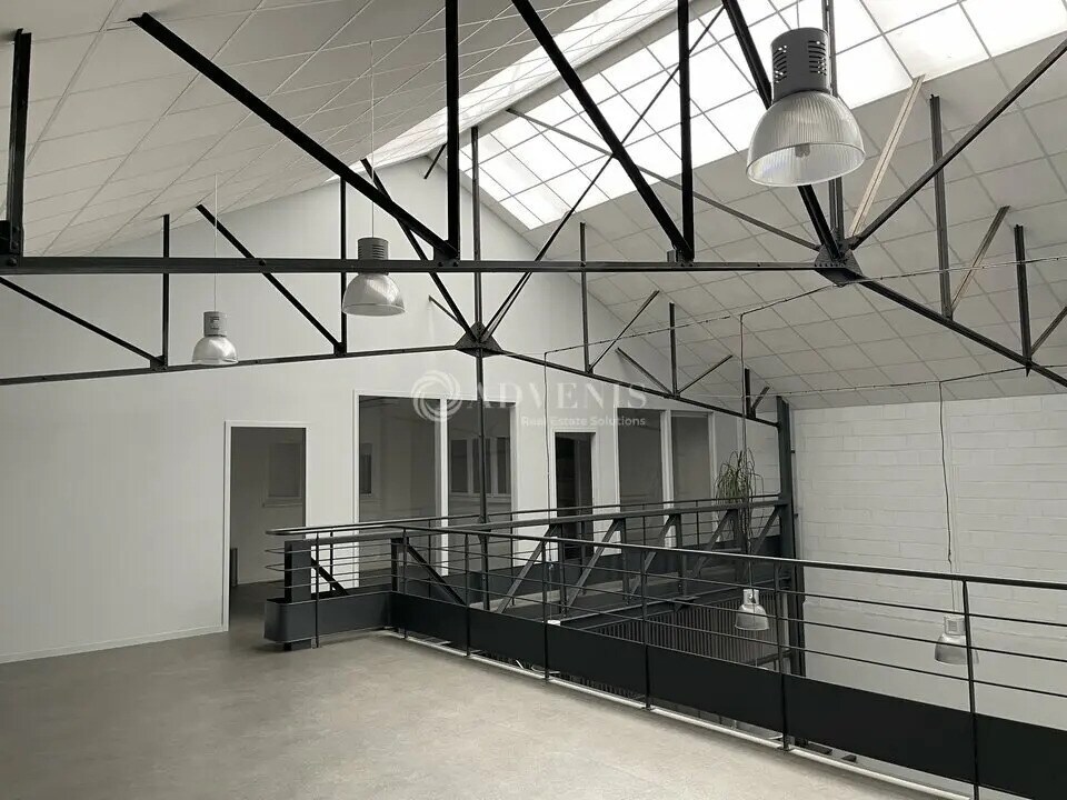 Retail in Le Mans for sale Interior Photo- Image 1 of 4