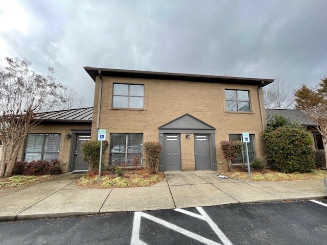 217 Jamestown Park, Brentwood, TN for lease - Primary Photo - Image 1 of 1