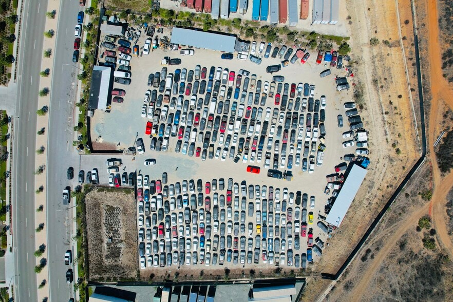 7680 Paseo De La Fuente, San Diego, CA for sale - Building Photo - Image 2 of 3