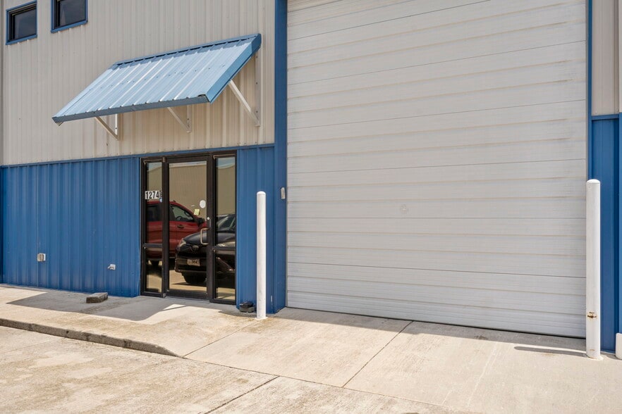 1274 N Kinder St, Nixa, MO for lease - Building Photo - Image 3 of 25