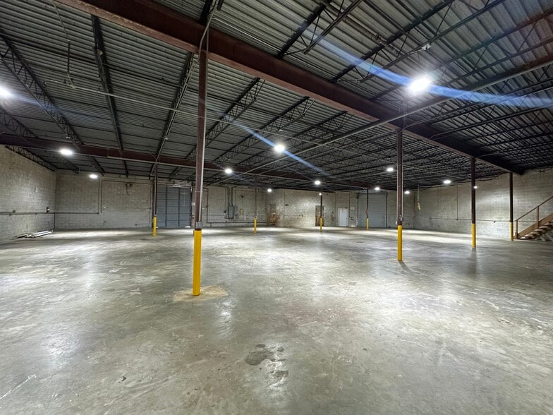 1201 SE 9th Ter, Cape Coral, FL for lease - Building Photo - Image 3 of 14