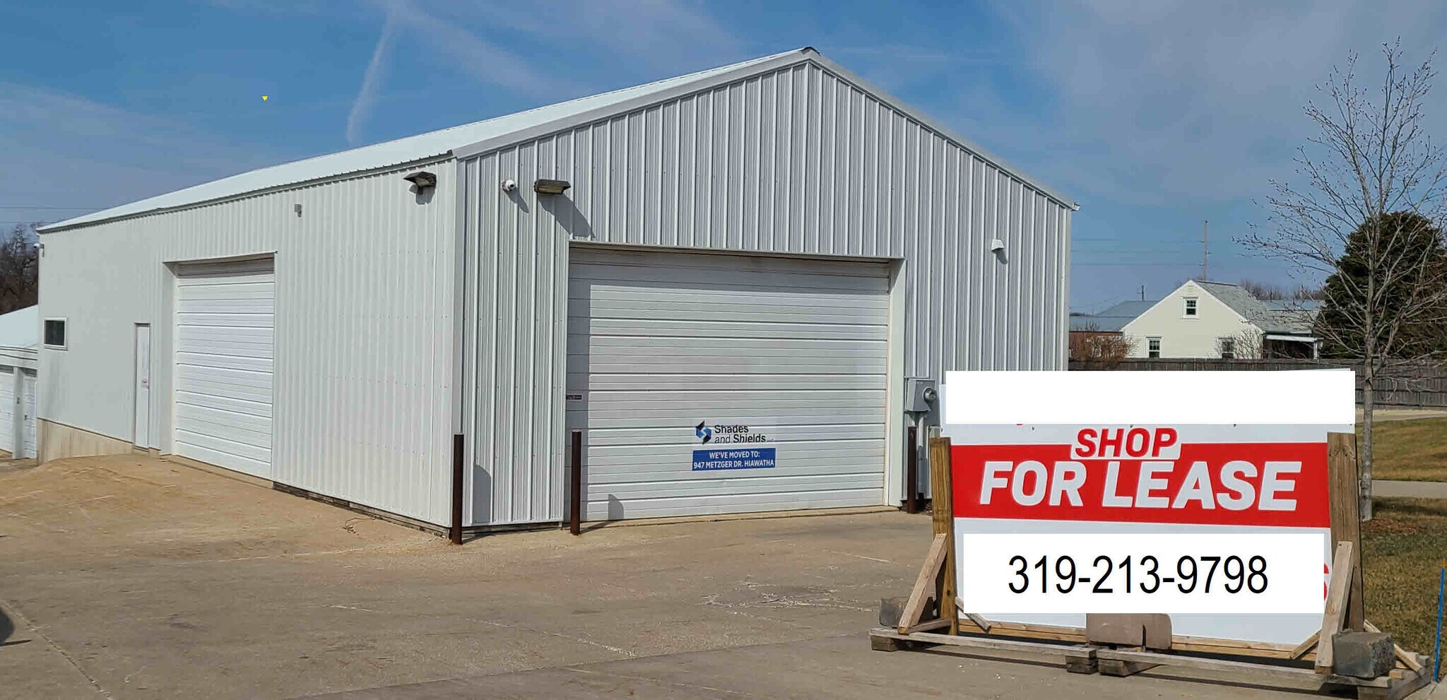 404 N Center Point Rd, Hiawatha, IA for sale Primary Photo- Image 1 of 1