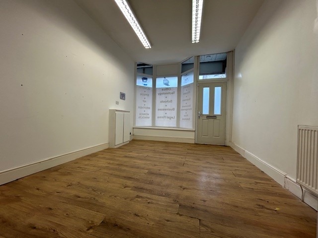 29-31 Middle Hillgate, Stockport for lease Interior Photo- Image 1 of 2