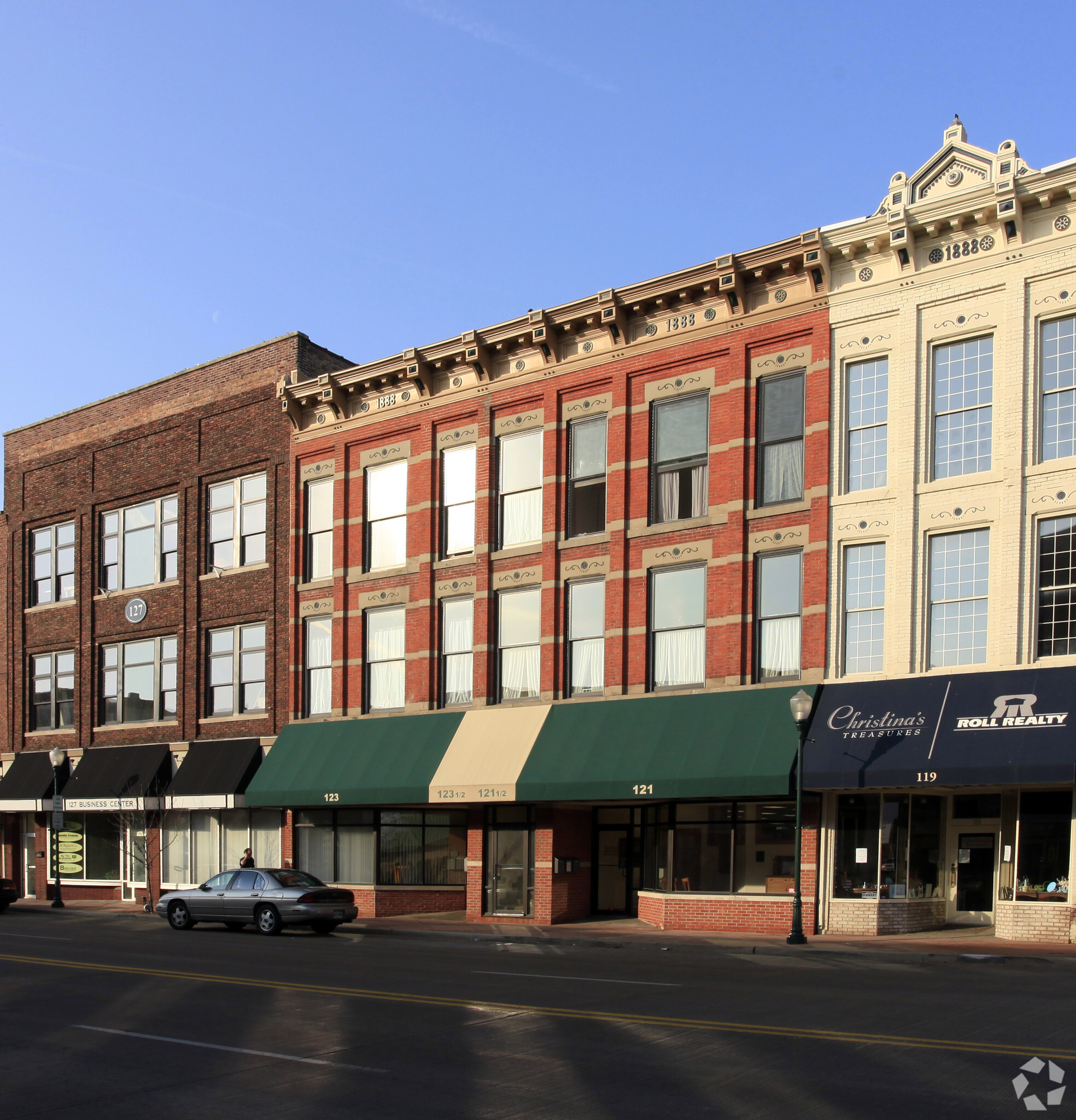 121-123 S Main St, Elkhart, IN for lease Primary Photo- Image 1 of 3