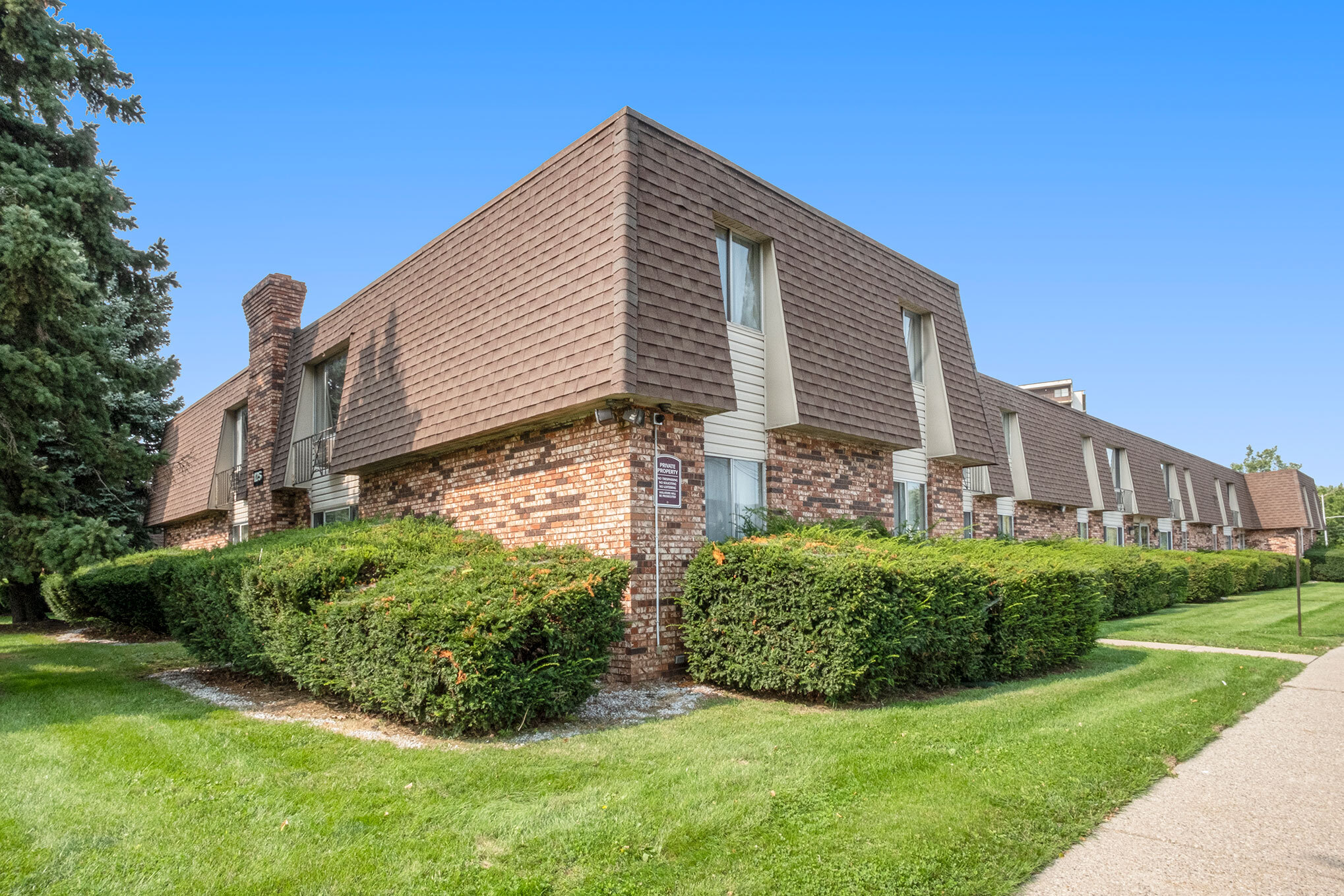 115 N River Dr, Mount Clemens, MI 48043 - Multifamily For Sale ...