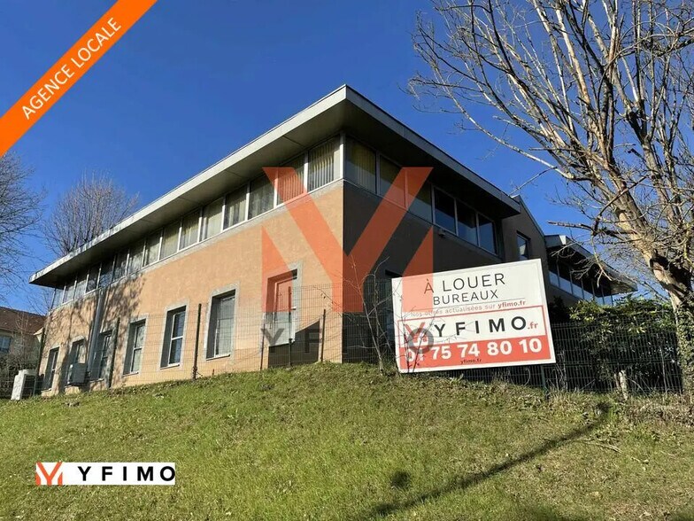 Office in SAINT-GERMAIN-EN-LAYE for lease - Building Photo - Image 1 of 7