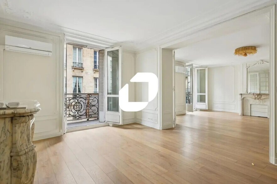 Office in Paris for lease - Building Photo - Image 2 of 15