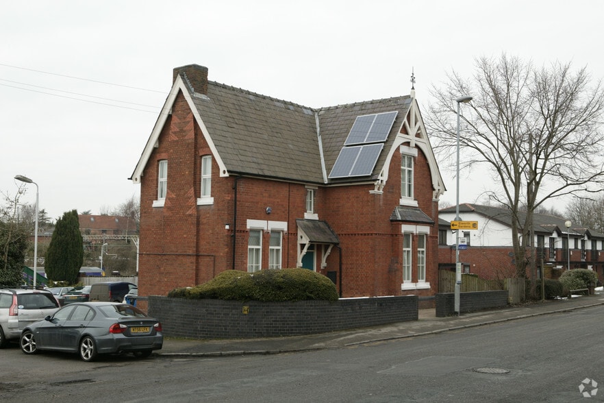 Station Rd, Sandbach for lease - Primary Photo - Image 1 of 4