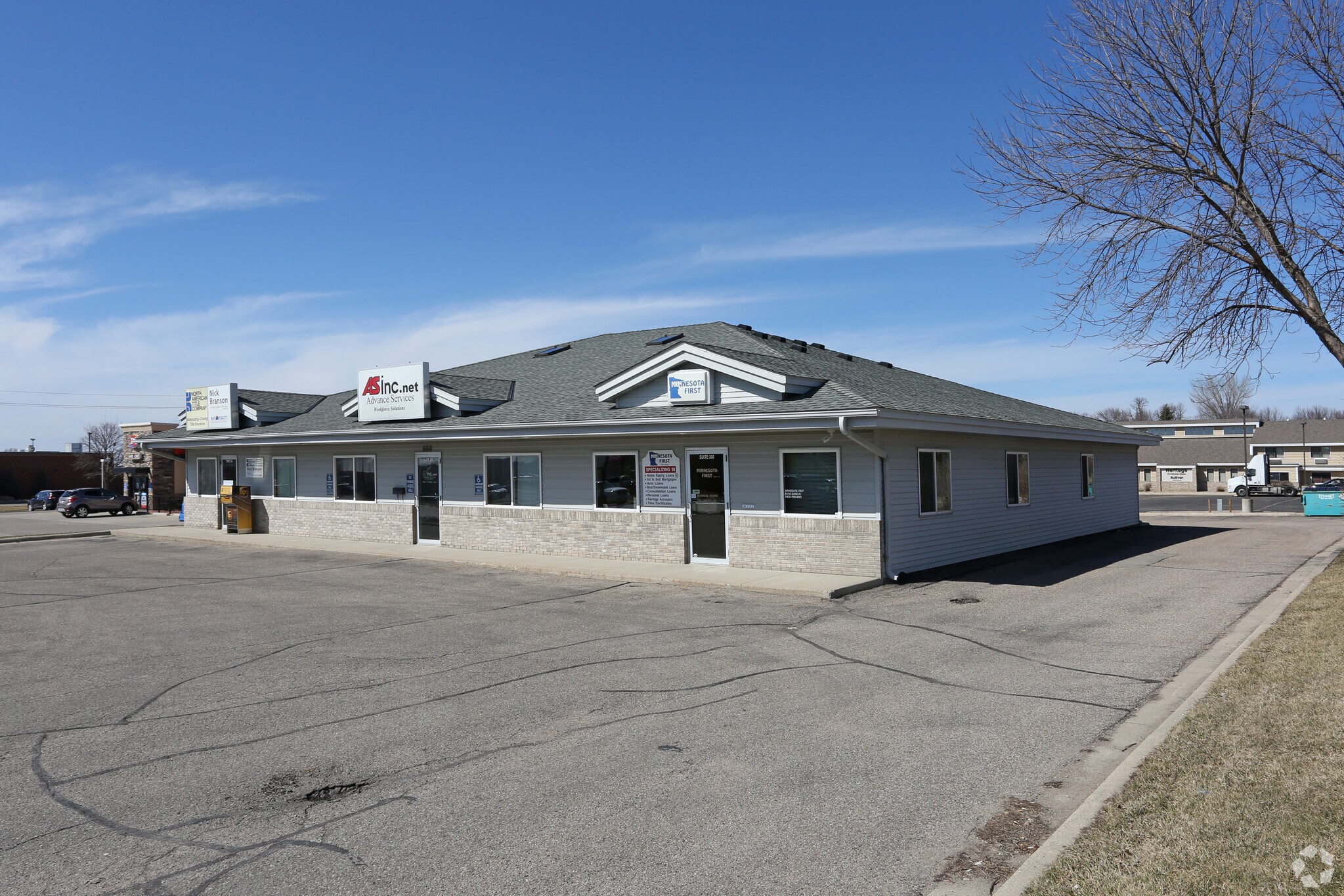 660 Bridge St W, Owatonna, MN for sale Primary Photo- Image 1 of 1