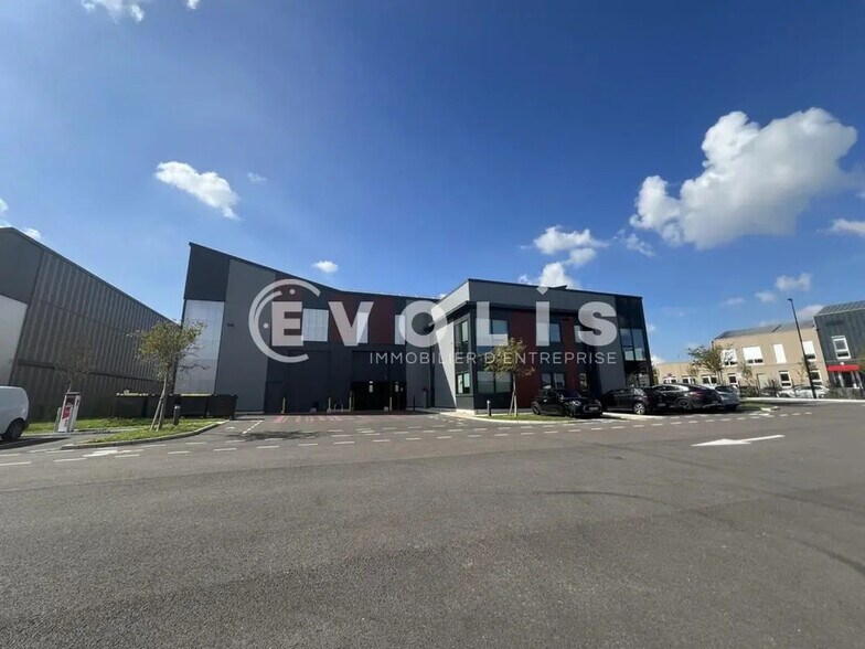 Flex in Limeil-Brévannes for lease - Building Photo - Image 3 of 15