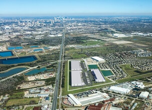 00 Airport Blvd, Houston, TX for lease Aerial- Image 2 of 4
