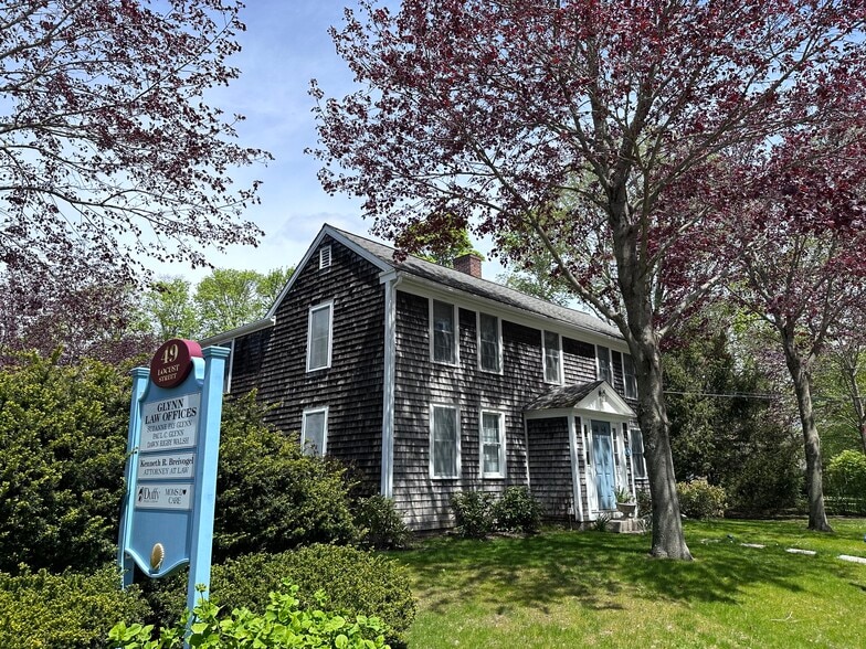 49 Locust St, Falmouth, MA for lease - Primary Photo - Image 2 of 21