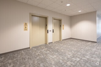 345 Bob Heath Dr, Huntsville, AL for sale Interior Photo- Image 2 of 14