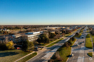 1607 E Big Beaver Rd, Troy, MI - aerial  map view