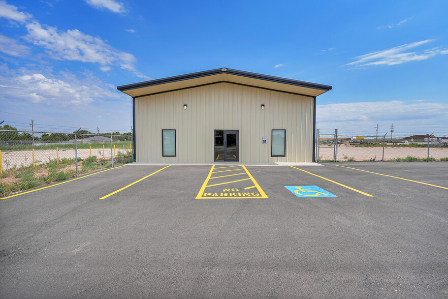 2809 W County Road 130, Midland, TX for lease - Building Photo - Image 1 of 26