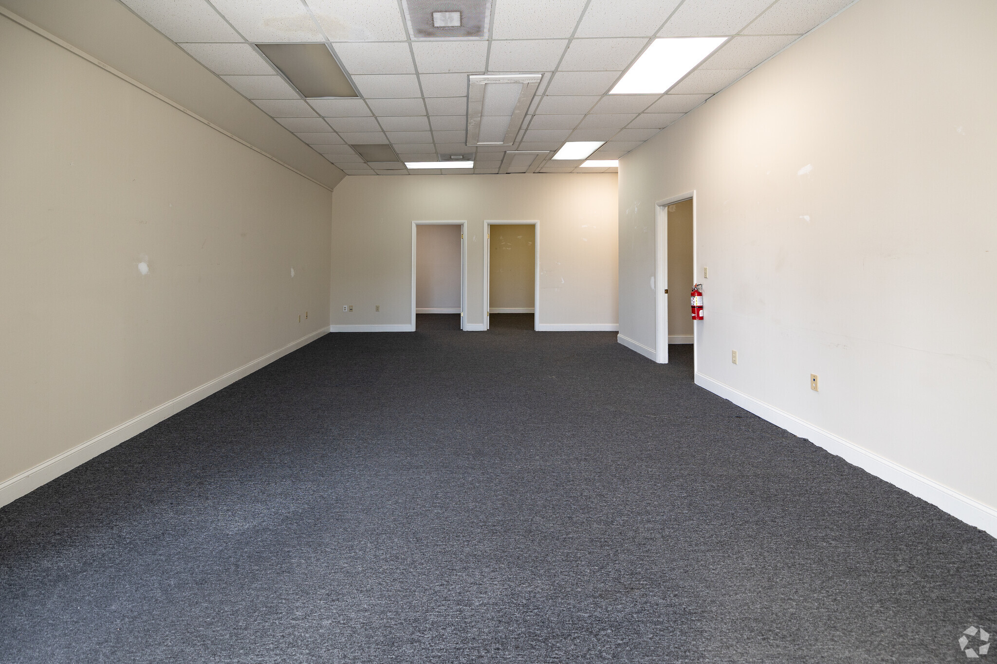 1462-1496 3rd St S, Jacksonville Beach, FL for lease Interior Photo- Image 1 of 4