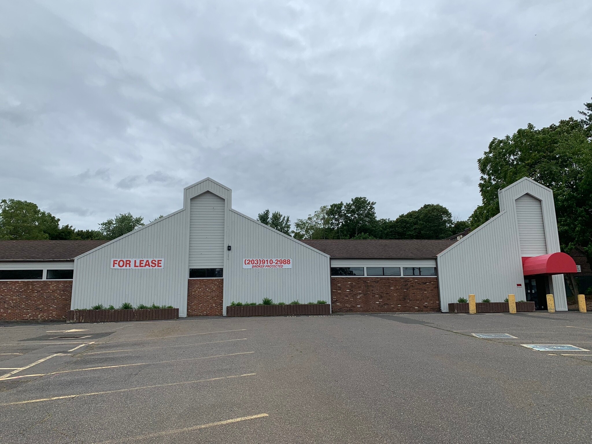 671 E Main St, Meriden, CT for sale Building Photo- Image 1 of 1