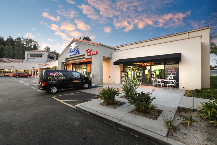 31271-31371 Niguel Rd, Laguna Niguel, CA for lease - Building Photo - Image 2 of 10