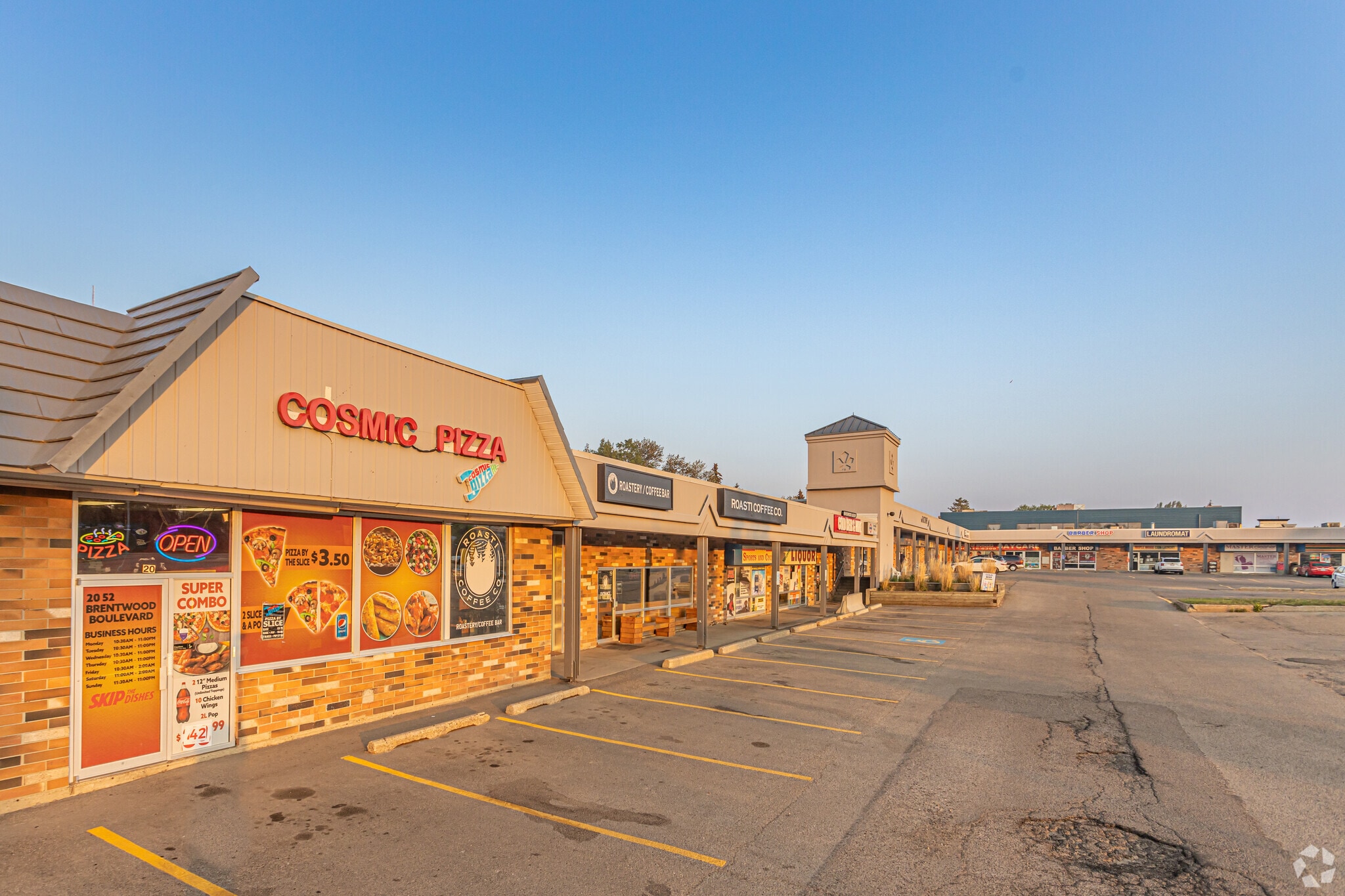 52 Brentwood Blvd, Strathcona County, AB for sale Primary Photo- Image 1 of 1