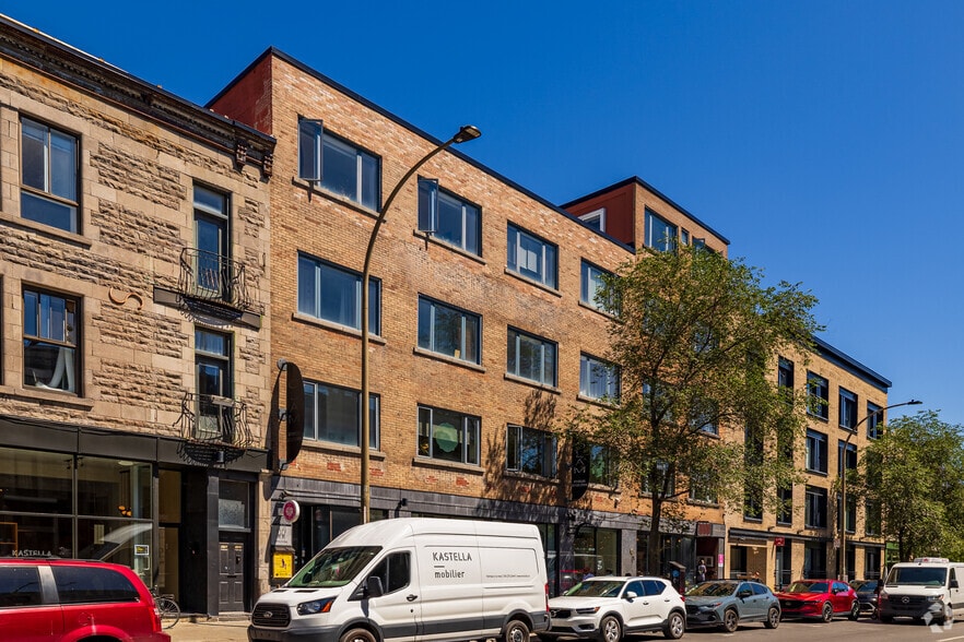 5329-5337 Boul Saint-Laurent, Montréal, QC for lease - Building Photo - Image 2 of 4