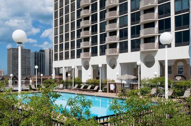 4334 N Hazel St, Chicago, IL for lease - Building Photo - Image 2 of 47