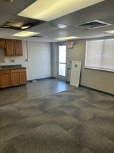 6051 Telegraph Rd, Toledo, OH for lease Interior Photo- Image 2 of 8