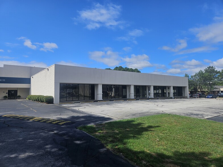 3903 Volunteer Dr, Chattanooga, TN for lease - Building Photo - Image 2 of 4