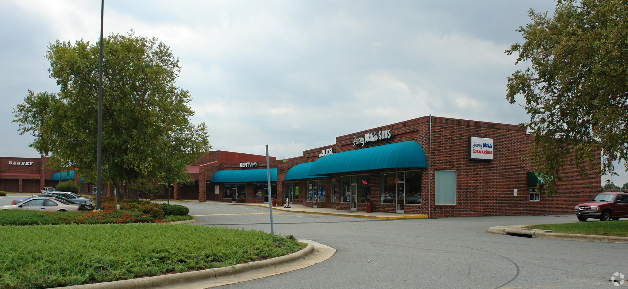 2620-2624 S Main St, High Point, NC for sale Primary Photo- Image 1 of 1