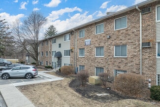 More details for 1615 Arbor Ln, Crest Hill, IL - Multifamily for Sale