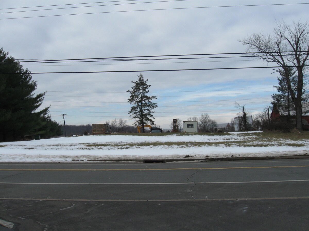 1607 Reed Rd, Pennington, NJ 08534