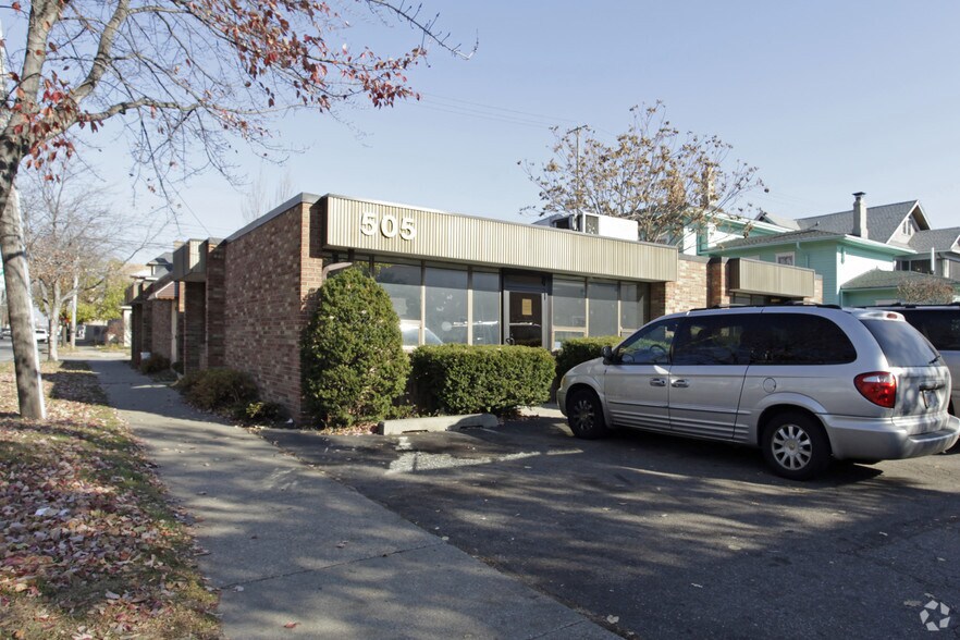 321 W Cedar St, Kalamazoo, MI for sale - Primary Photo - Image 1 of 1