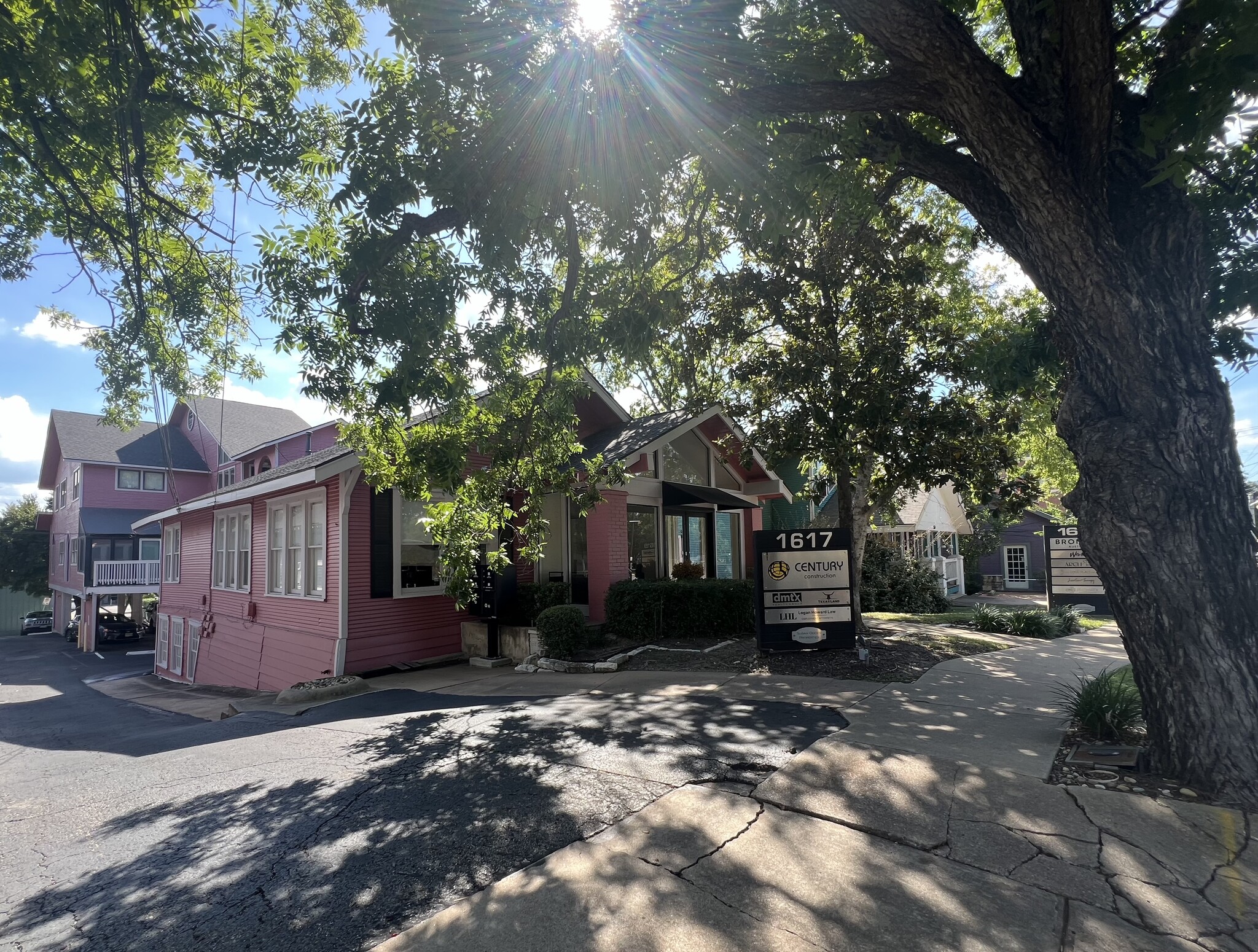 1617 W 6th St, Austin, TX for lease Building Photo- Image 1 of 16